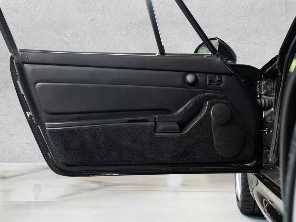 Porsche 993 Carrera 4S