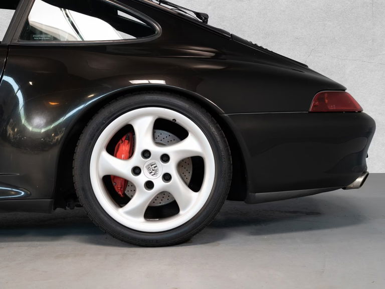 Porsche 993 Carrera 4S