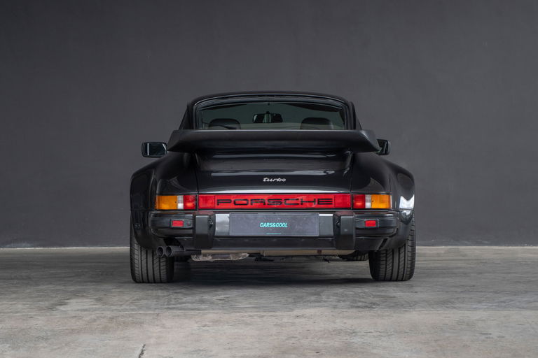 Porsche 911 Turbo 3.3