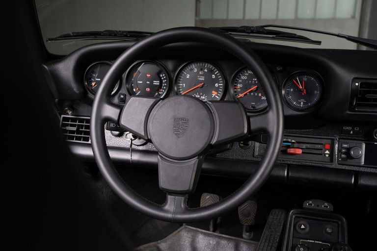 Porsche 911 Turbo 3.3