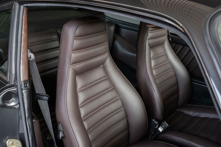 Porsche 911 Turbo 3.3