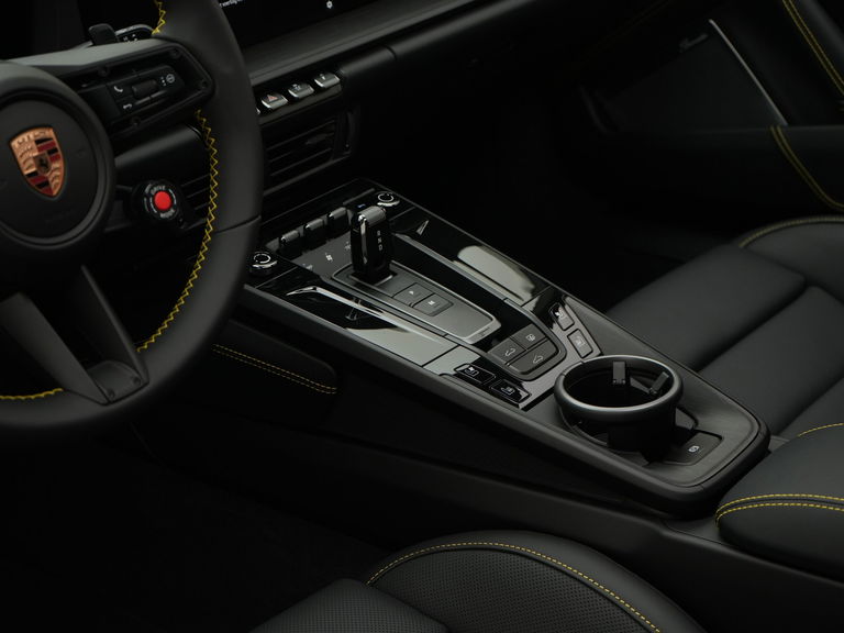 Porsche 992.2 Carrera 4 GTS