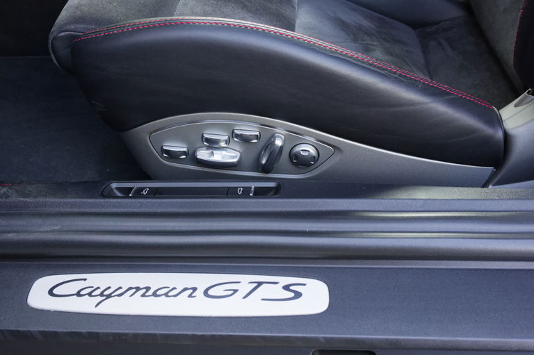 Porsche 981 Cayman GTS