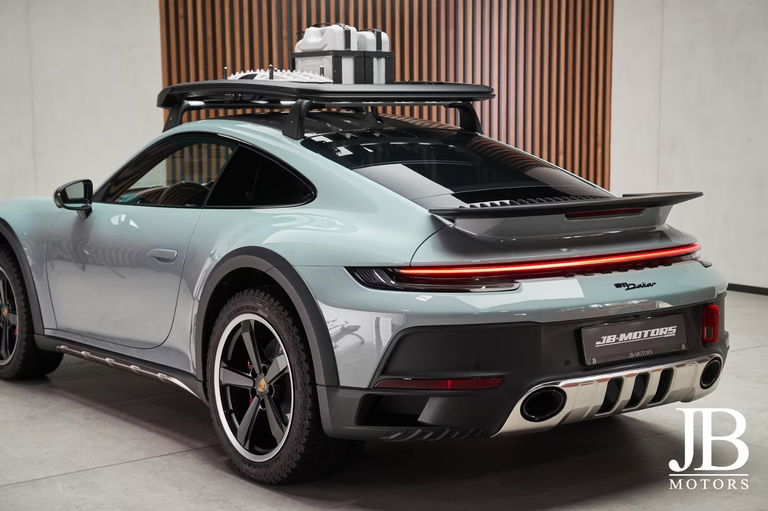 Porsche 911 Dakar
