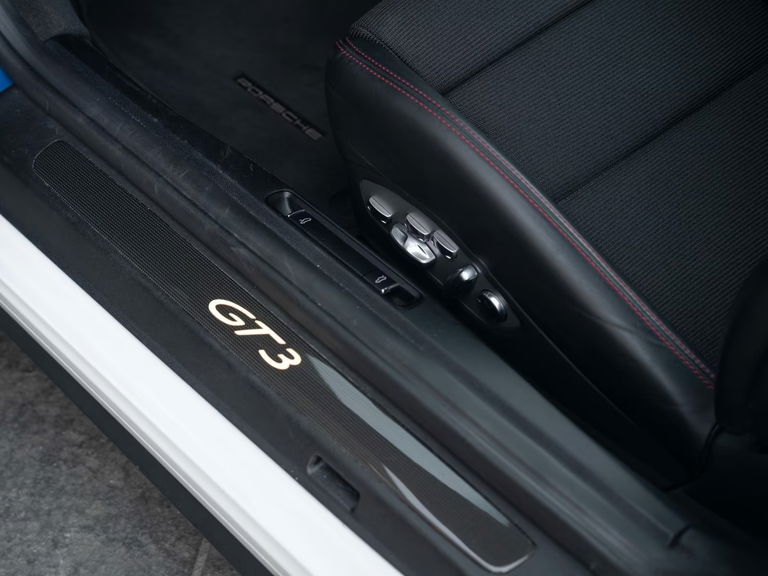 Porsche 991 GT3 Touring