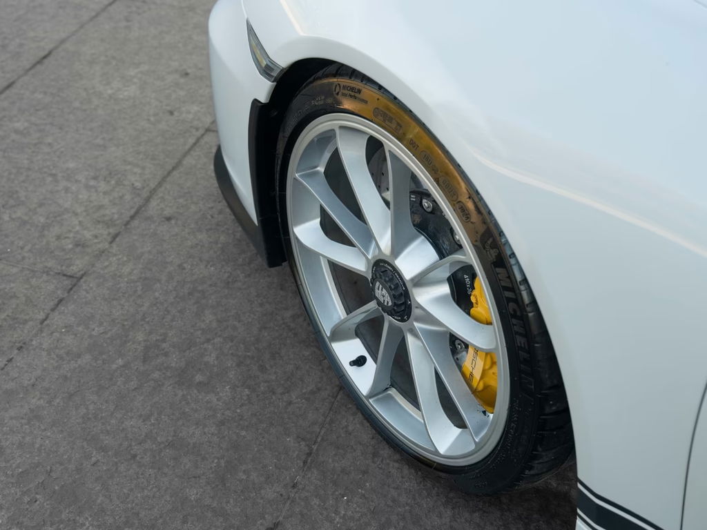 Porsche 991 GT3 Touring