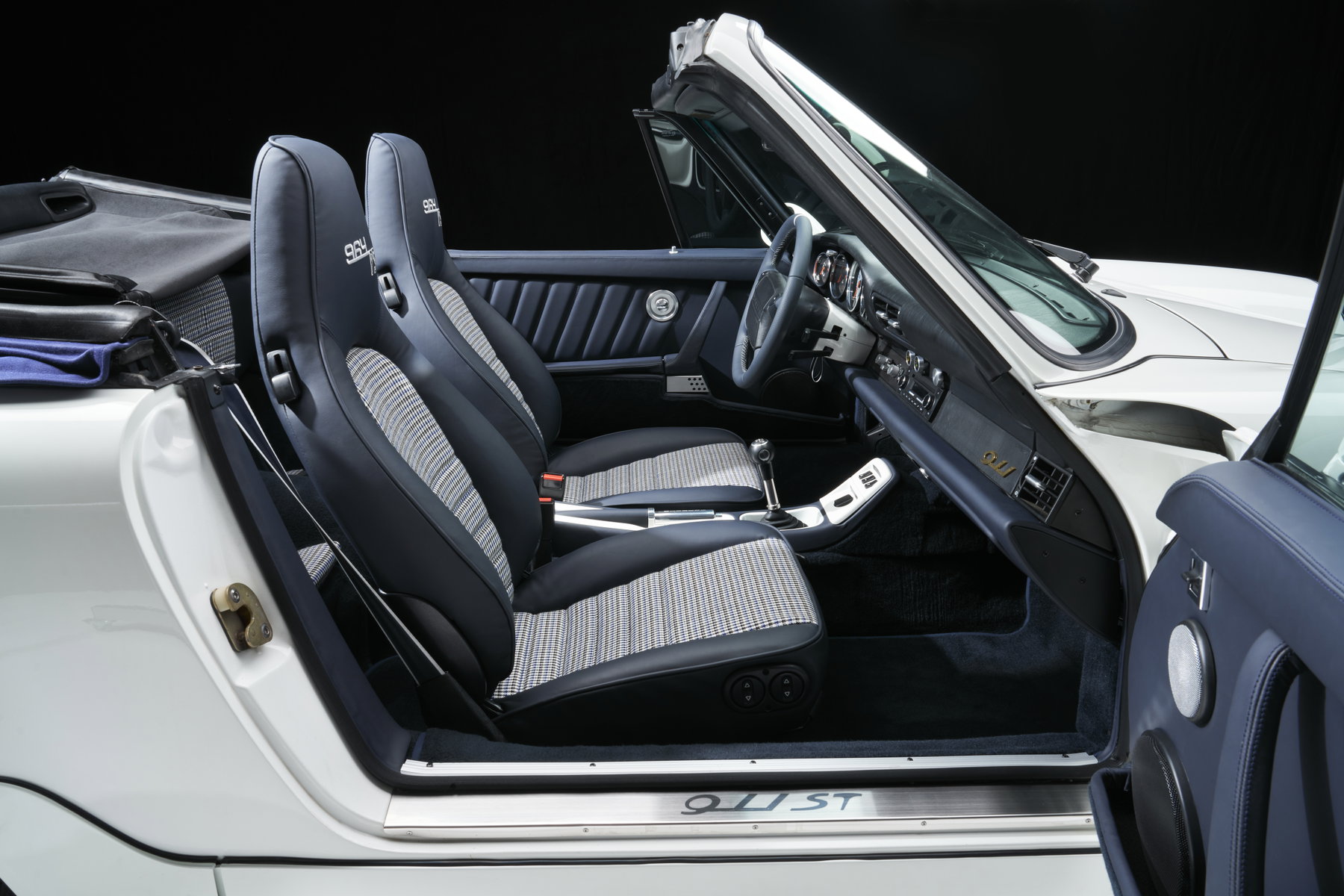Porsche 964 Carrera 2 1990 - elferspot.com - Marketplace for