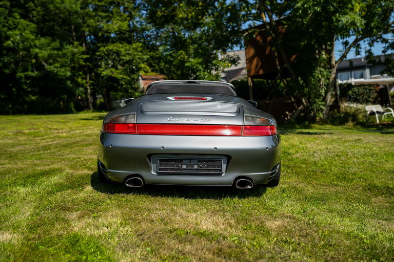 Porsche 996 Carrera 4S
