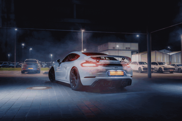 Porsche 718 Cayman GT4