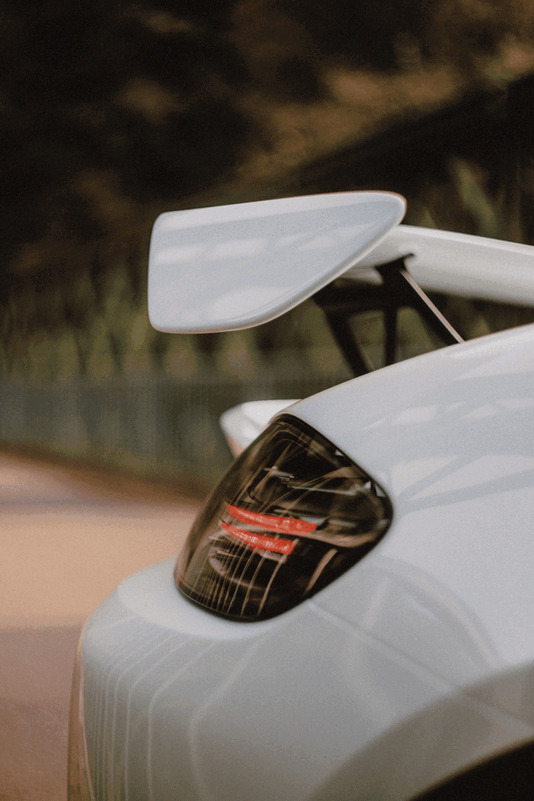 Porsche 718 Cayman GT4