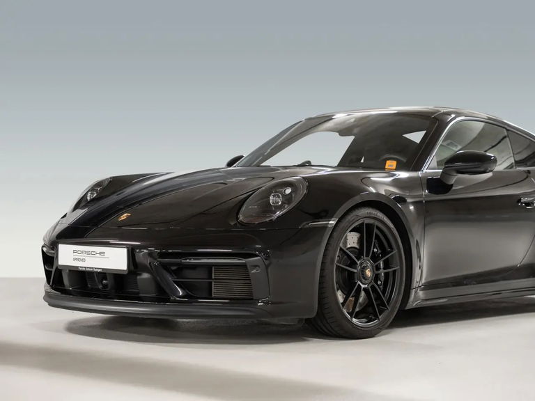 Porsche 992 Carrera GTS