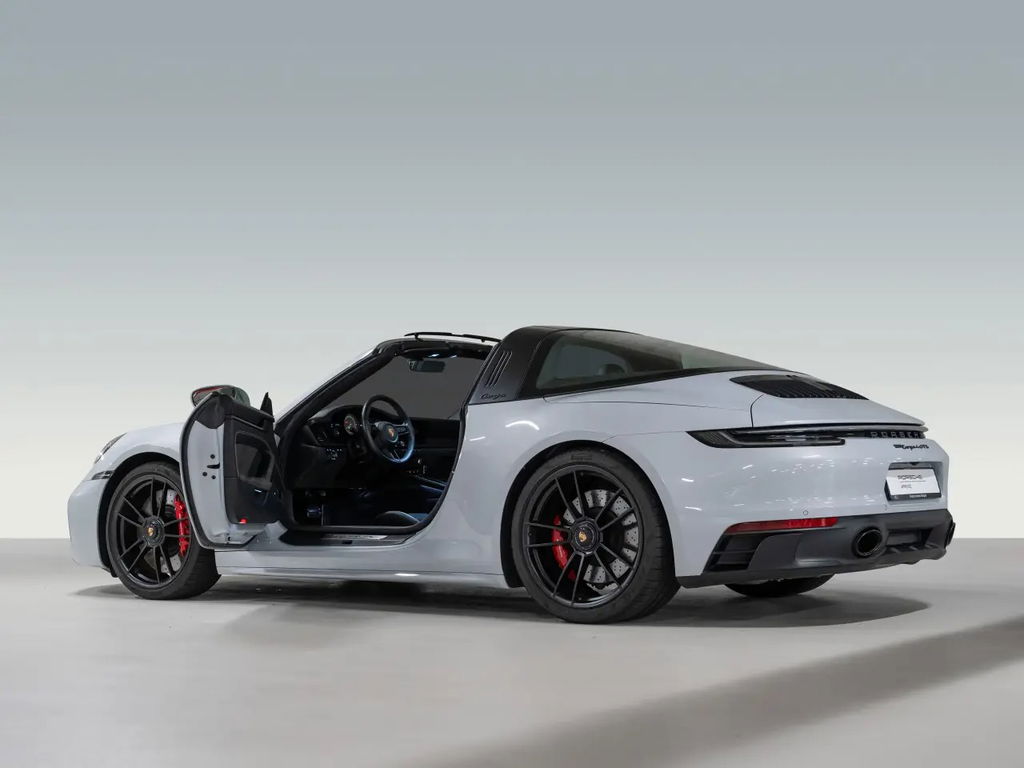 Porsche 992 Targa 4 GTS