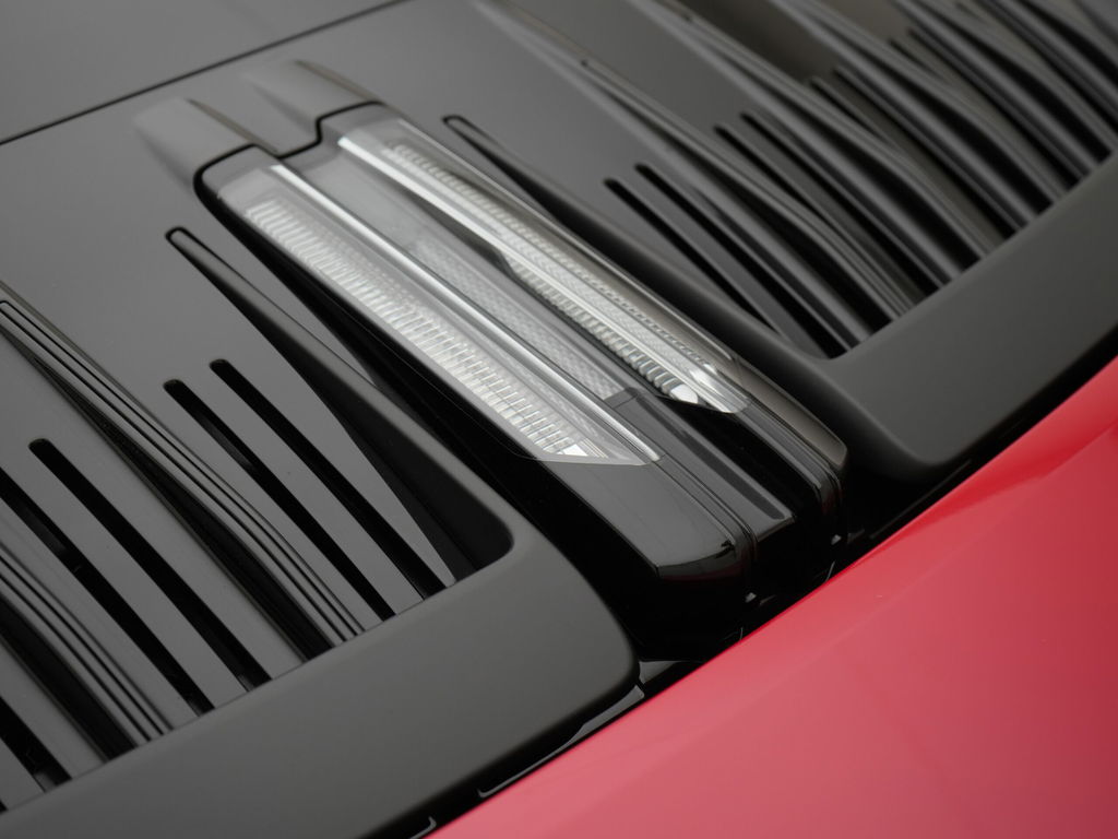 Porsche 992.2 Carrera