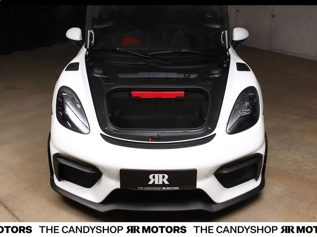 Porsche 718 Spyder RS