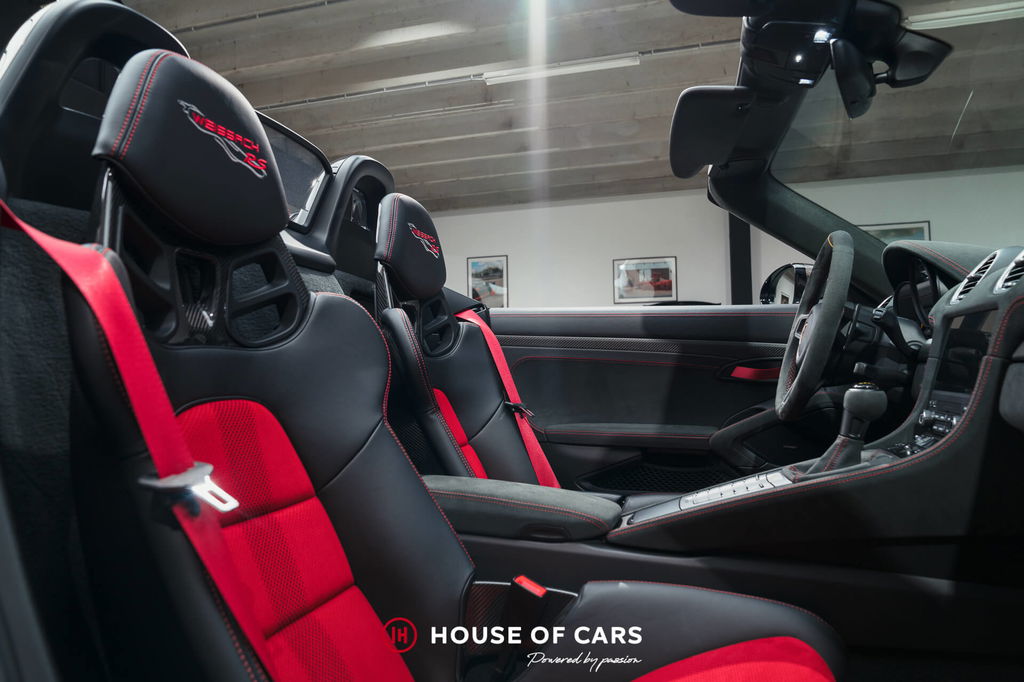 Porsche 718 Spyder RS