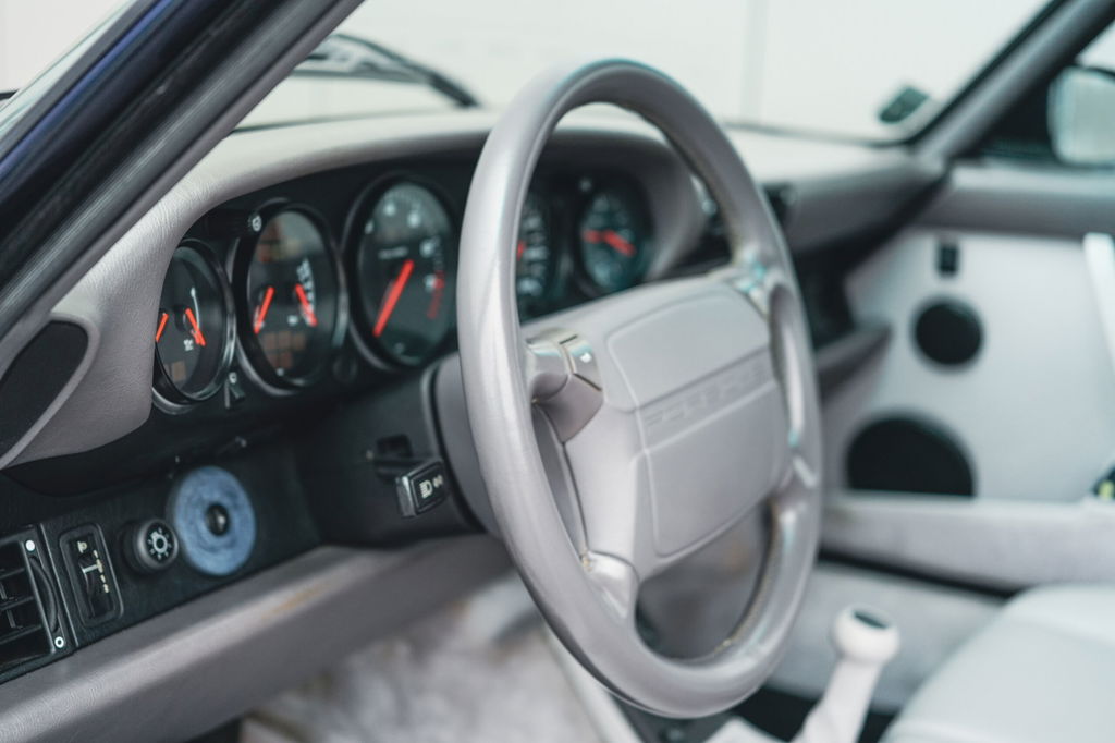 Porsche 964 Carrera 2