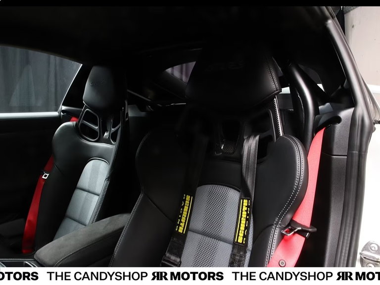 Porsche 718 Cayman GT4 RS