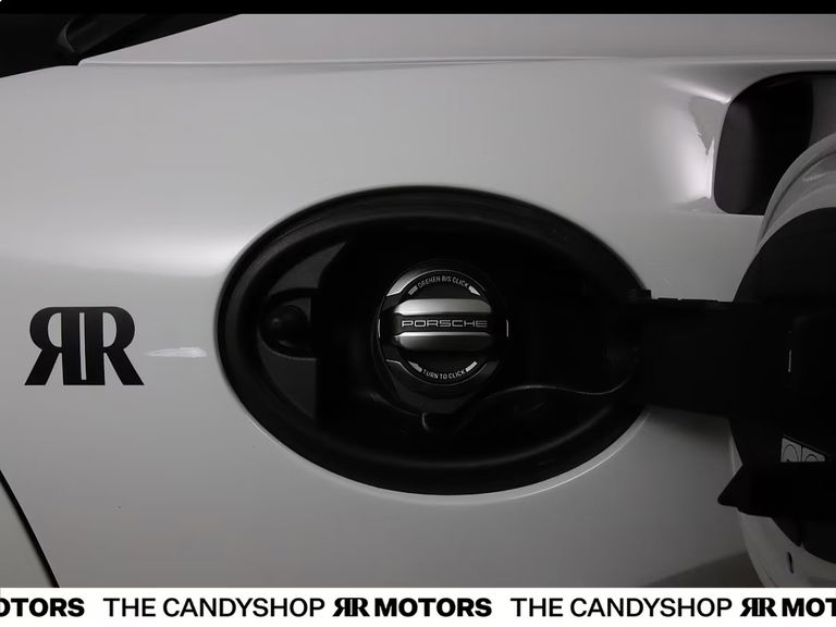 Porsche 718 Cayman GT4 RS