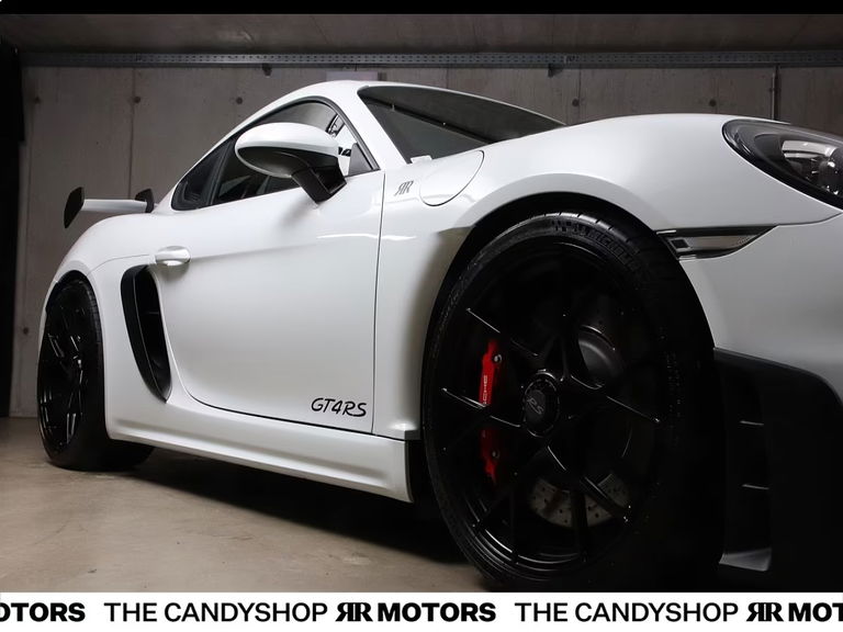Porsche 718 Cayman GT4 RS