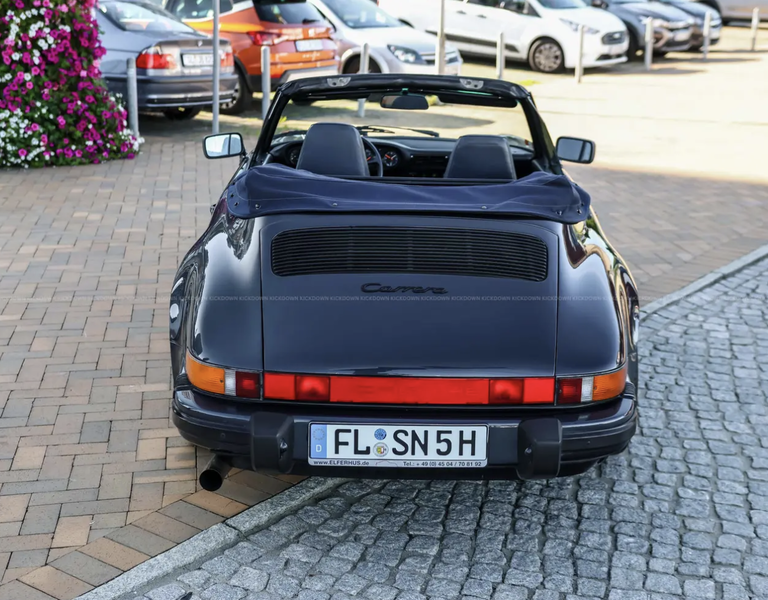 Porsche 911 Carrera 3.2