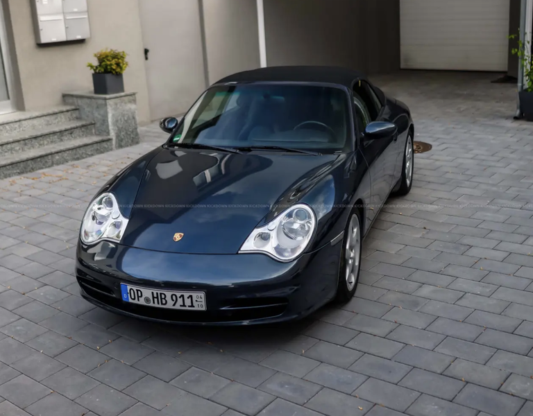 Porsche 996 Carrera 4