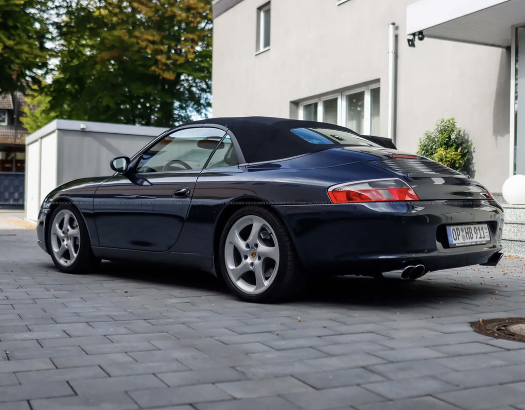 Porsche 996 Carrera 4