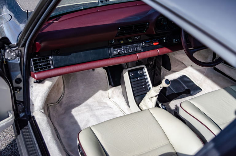 Porsche 911 Carrera 3.2 Supersport