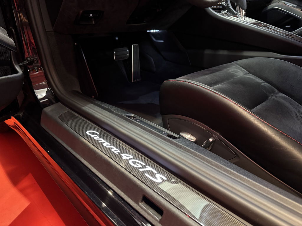 Porsche 991.2 Carrera 4 GTS