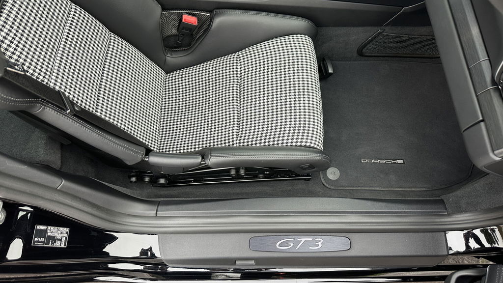 Porsche 991 GT3 Touring