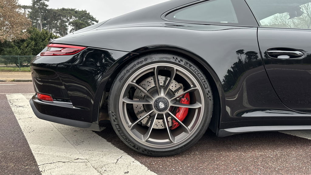 Porsche 991 GT3 Touring