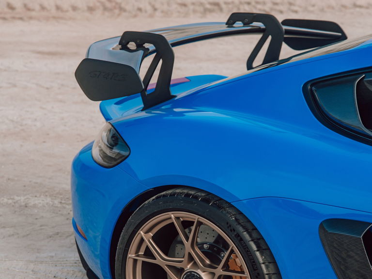 Porsche 718 Cayman GT4 RS