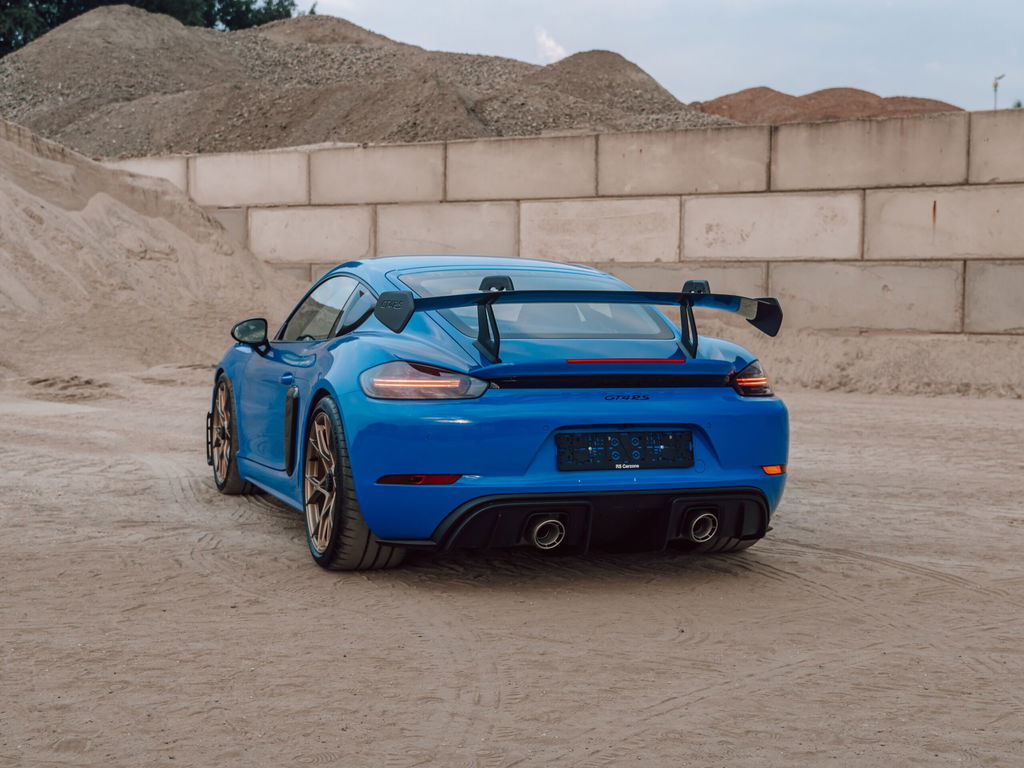 Porsche 718 Cayman GT4 RS