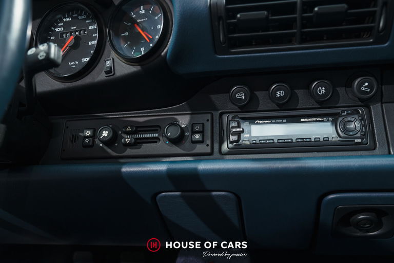 Porsche 993 Carrera 4