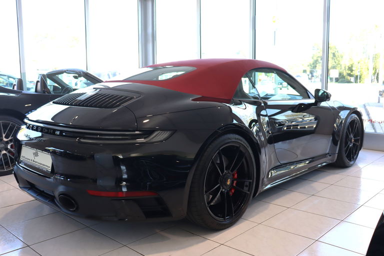Porsche 992 Carrera GTS