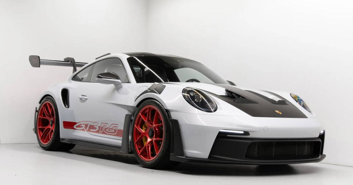 Porsche 992 GT3 RS 2025 - elferspot.com - Marketplace for Porsche