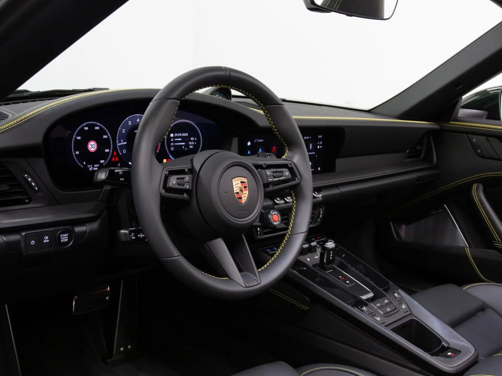 Porsche 992.2 Carrera GTS