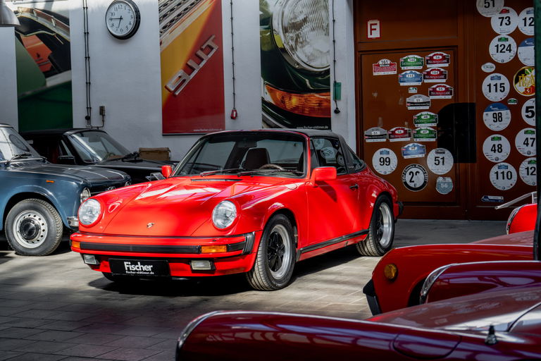 Porsche 911 Carrera 3.2 