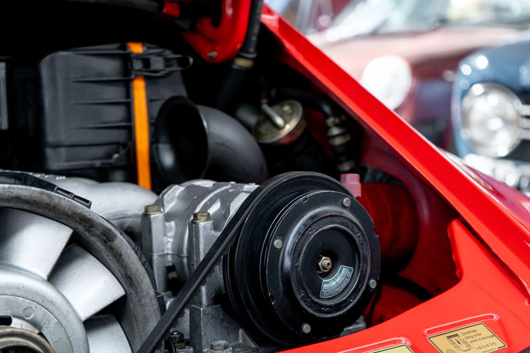 Porsche 911 Carrera 3.2 (US)