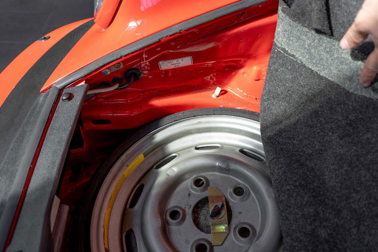 Porsche 911 Carrera 3.2 (US)