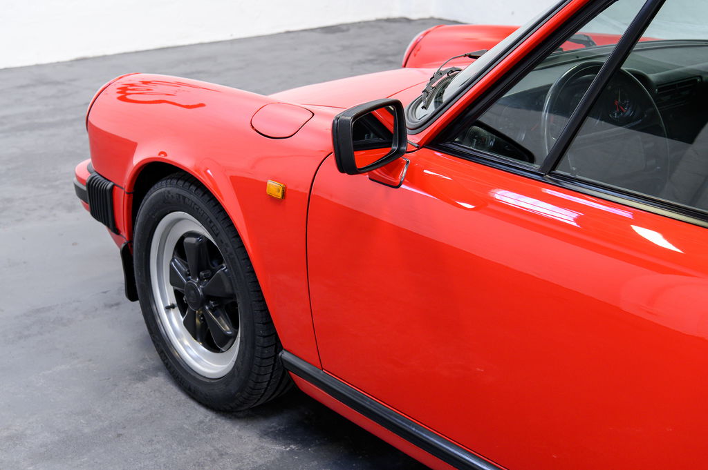 Porsche 911 Carrera 3.2