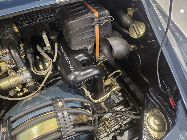 Porsche 911 Backdate