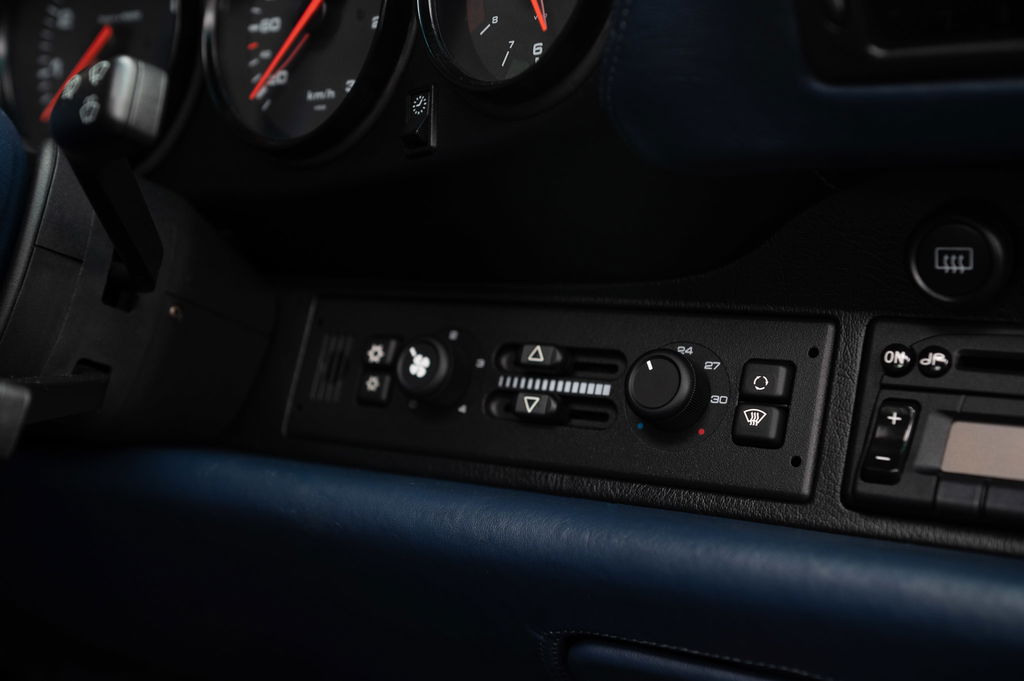 Porsche 993 Carrera 4S