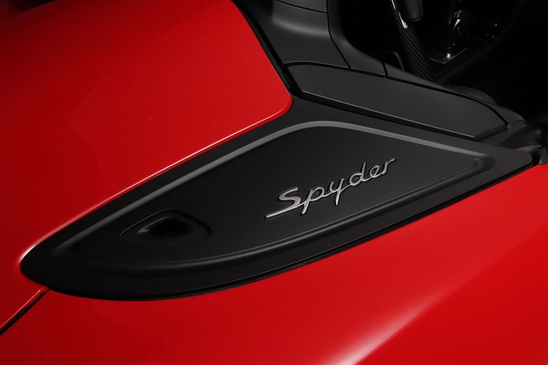Porsche 718 Spyder