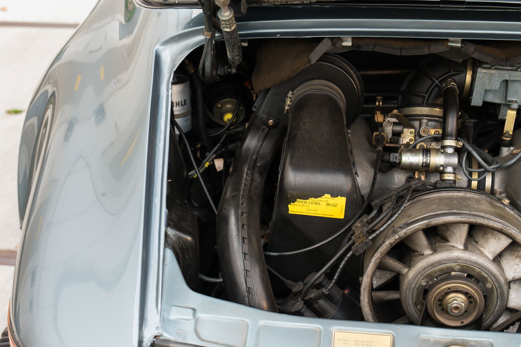 Porsche 911 Carrera 3.2