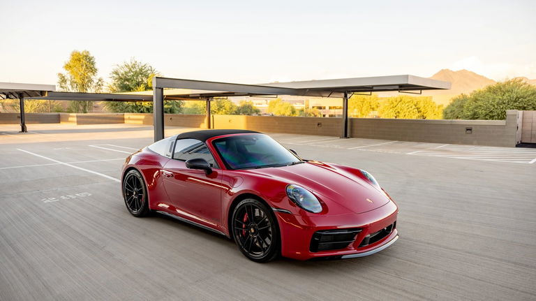 Porsche 992 Targa 4 GTS