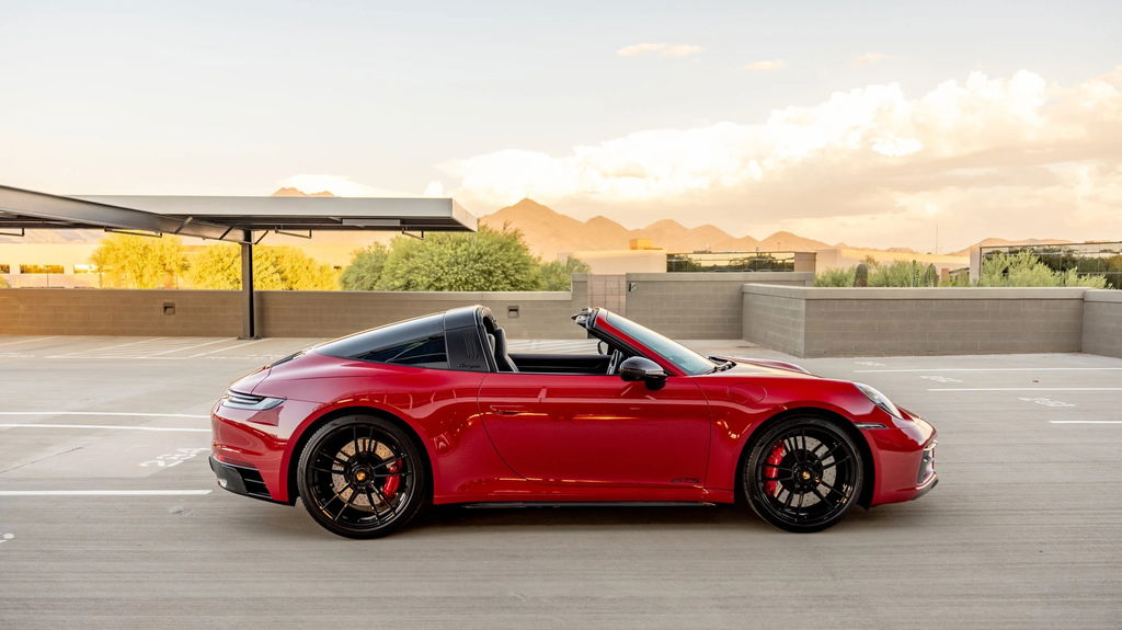 Porsche 992 Targa 4 GTS
