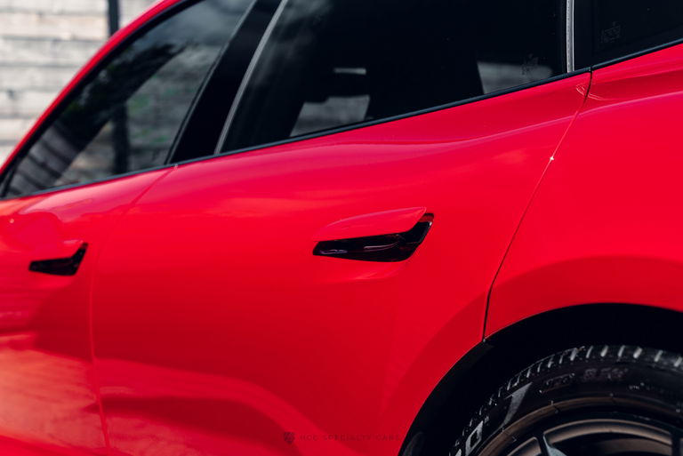 Porsche Taycan GTS Sport Turismo