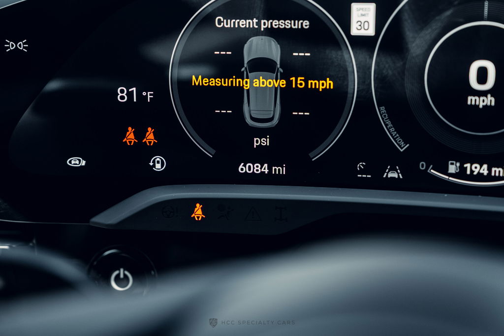 Porsche Taycan GTS Sport Turismo