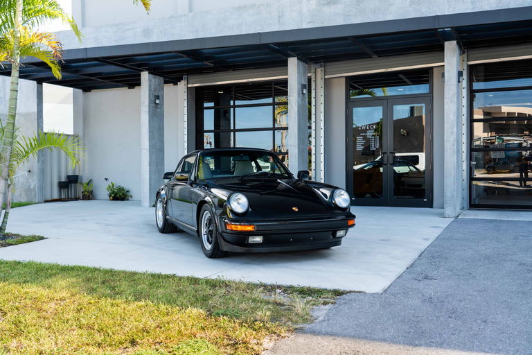 Porsche 911 Carrera 3.2 „25 Jahre 911“
