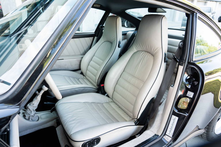 Porsche 911 Carrera 3.2 „25 Jahre 911“